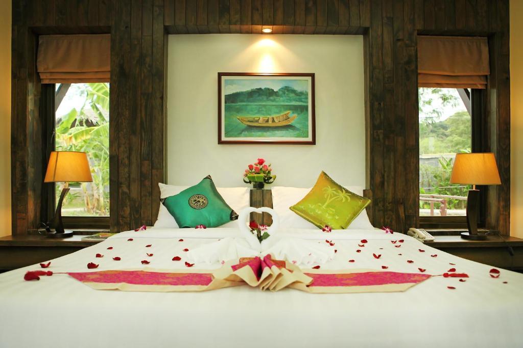 The Villa Laemhin Lagoon Resort Пхукет Номер фото
