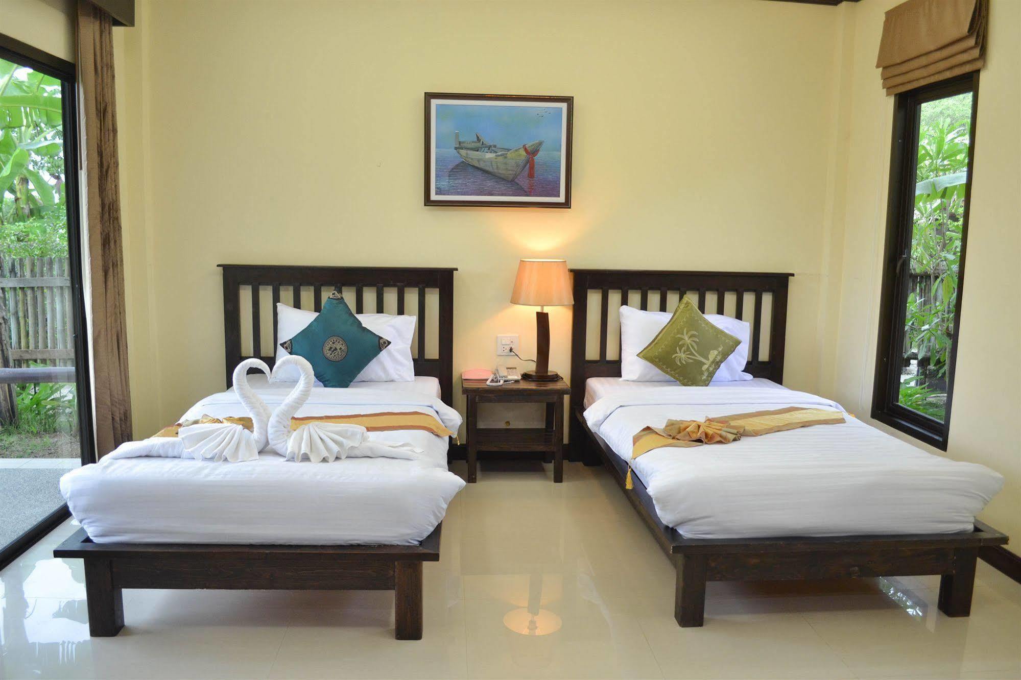 The Villa Laemhin Lagoon Resort Пхукет Экстерьер фото